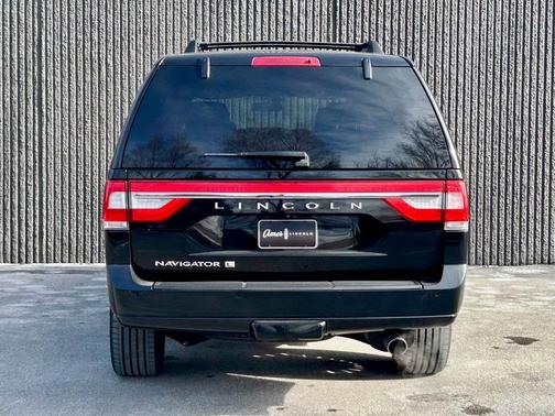 2017 Lincoln Navigator L Reserve