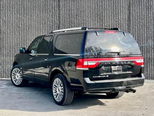 2017 Lincoln Navigator L Reserve