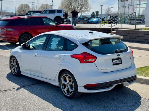 2016 Ford Focus ST Base