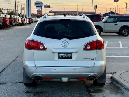2010 Buick Enclave 2XL