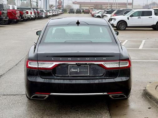 2020 Lincoln Continental Standard