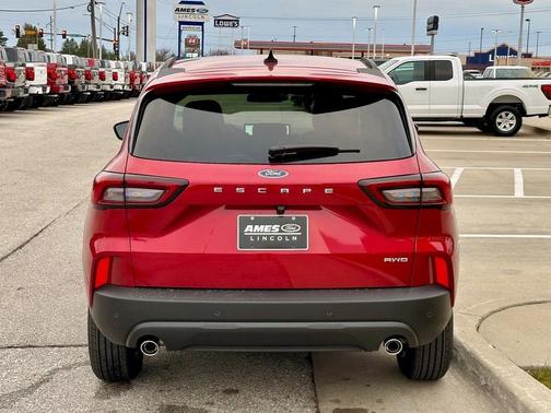 2025 Ford Escape ST-Line