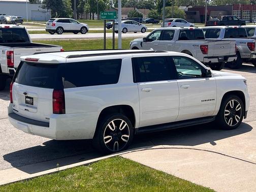 Summit White 2018 Chevrolet Suburban Premier