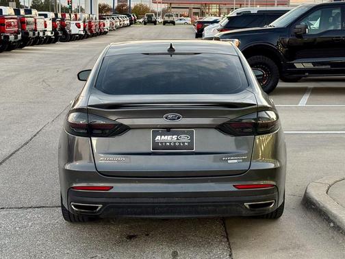 2020 Ford Fusion Titanium