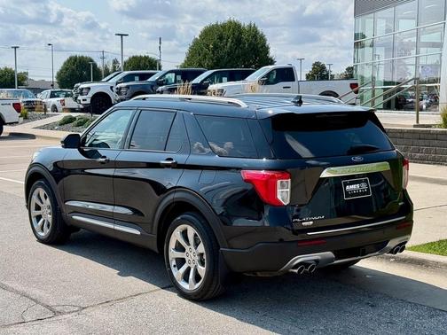2020 Ford Explorer Platinum