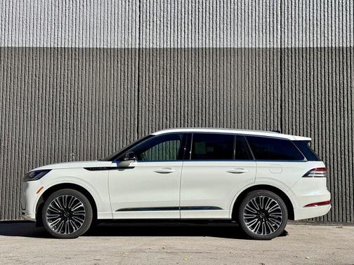 2026 Lincoln Aviator Black Label AWD
