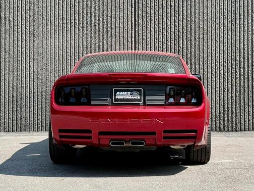 2005 Ford Mustang S281