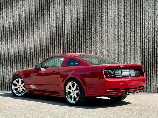 2005 Ford Mustang S281