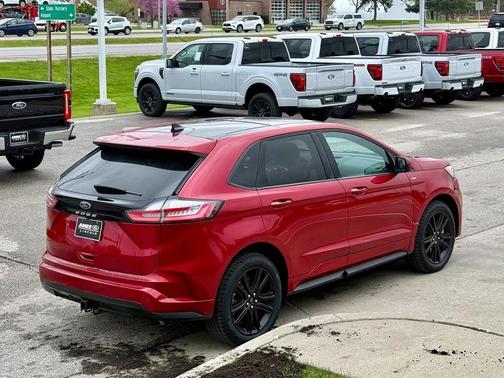 2023 Ford Edge ST Line