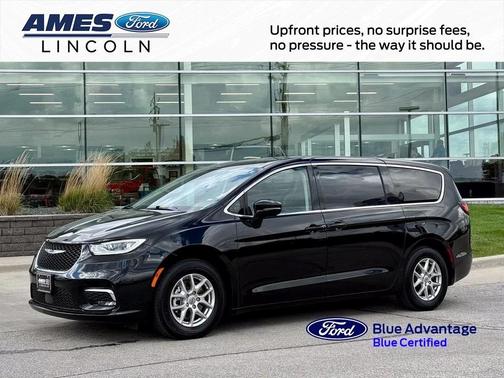 2024 Chrysler Pacifica Touring-L