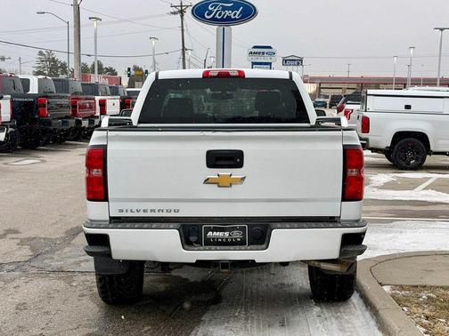2018 Chevrolet Silverado 1500 Custom