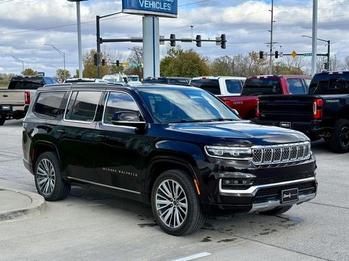 2022 Jeep Grand Wagoneer Series III
