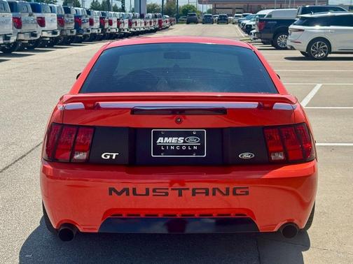 2004 Ford Mustang GT