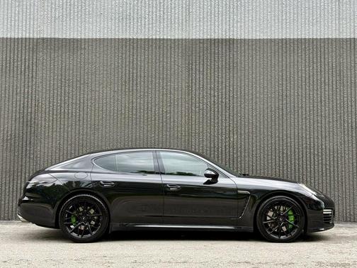 2014 Porsche Panamera Turbo