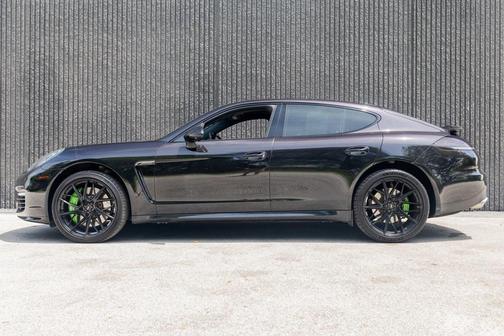 2014 Porsche Panamera Turbo