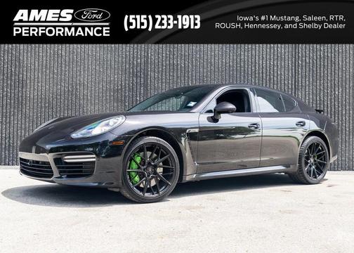 2014 Porsche Panamera Turbo