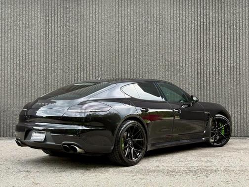 2014 Porsche Panamera Turbo