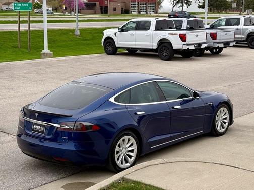 2017 Tesla Model S 75D