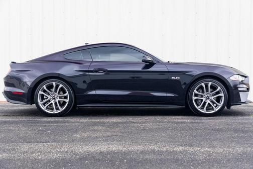 2023 Ford Mustang GT Premium