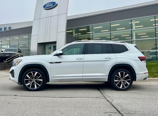 2024 Volkswagen Atlas 2.0T SEL Premium R-Line