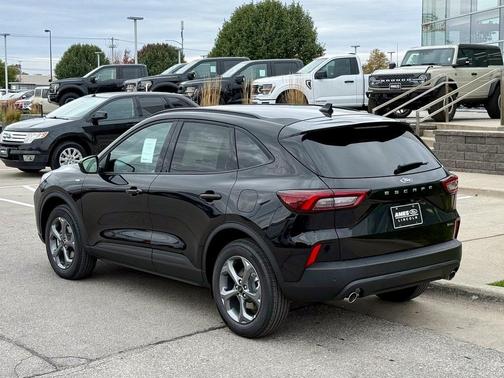 2026 Ford Escape ST-Line Select