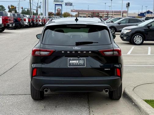 2026 Ford Escape ST-Line Select