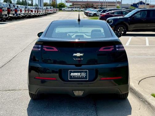 2013 Chevrolet Volt Base