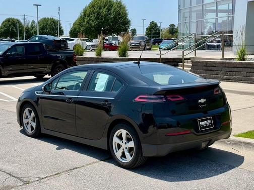 2013 Chevrolet Volt Base