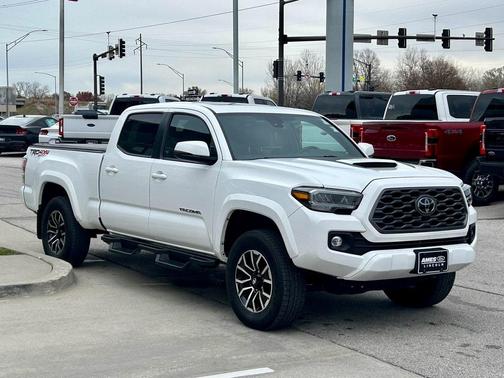 2023 Toyota Tacoma TRD Off Road