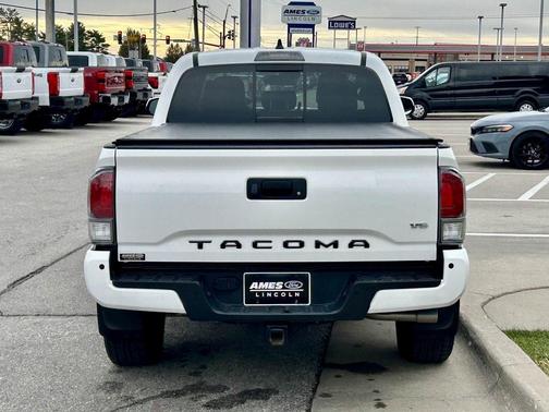 2023 Toyota Tacoma TRD Off Road
