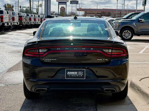 2017 Dodge Charger SXT