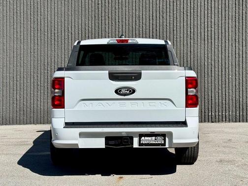 2025 Ford Maverick Lobo Standard