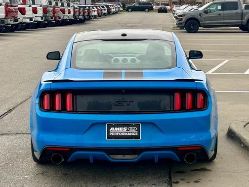 2017 Ford Mustang GT Premium