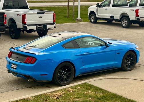 2017 Ford Mustang GT Premium