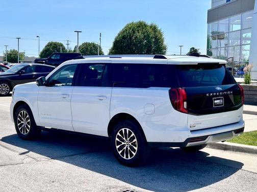 Oxford White 2025 Ford Expedition Max Platinum