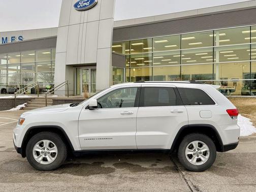 2016 Jeep Grand Cherokee Laredo