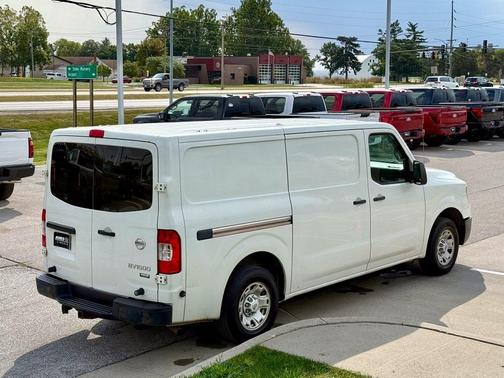2014 Nissan NV Cargo NV1500 SV V6