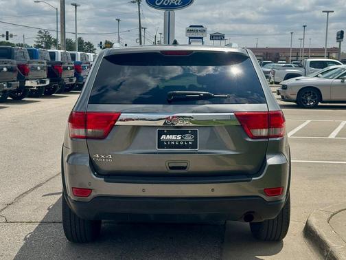 2012 Jeep Grand Cherokee Laredo