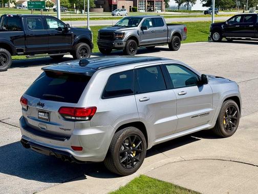 2021 Jeep Grand Cherokee Trackhawk