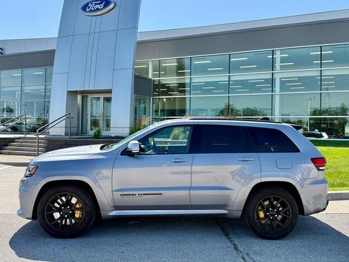 2021 Jeep Grand Cherokee Trackhawk