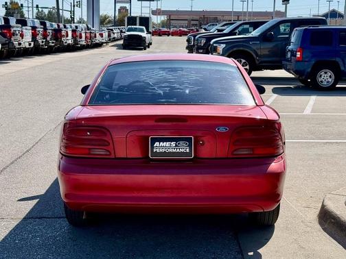 1995 Ford Mustang 