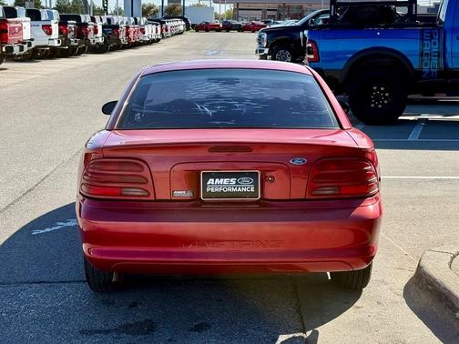 1995 Ford Mustang