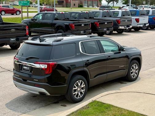 2020 GMC Acadia SLT