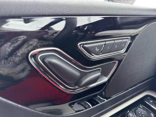 Black Metallic 2026 Lincoln Aviator Premiere