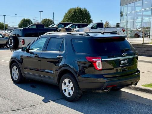 2013 Ford Explorer Base