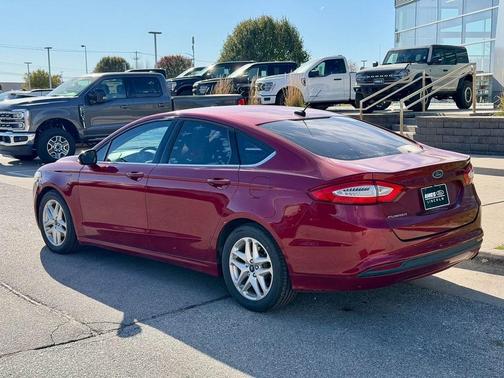 2015 Ford Fusion SE