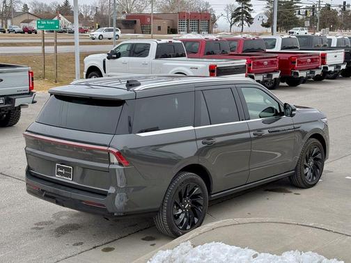 2025 Lincoln Navigator Black Label