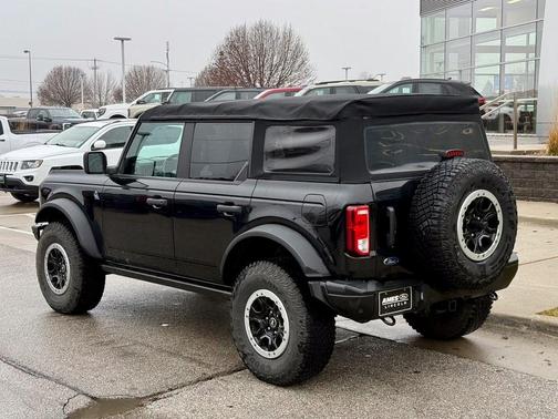 2021 Ford Bronco Black Diamond