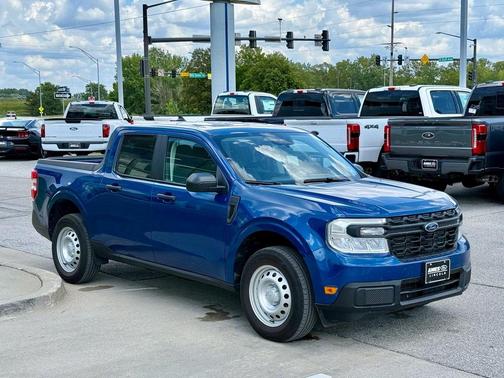 2024 Ford Maverick XL