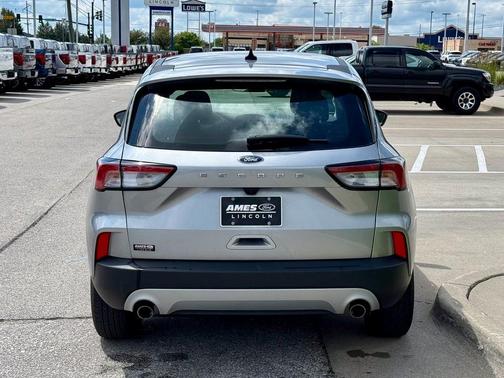 2022 Ford Escape S